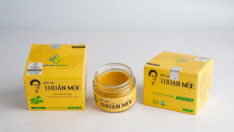 Cao lá Thuần Mộc là sản phẩm chăm sóc da từ thảo dược thiên nhiên, được phát triển theo công thức cổ truyền kết hợp với nghiên cứu hiện đại
