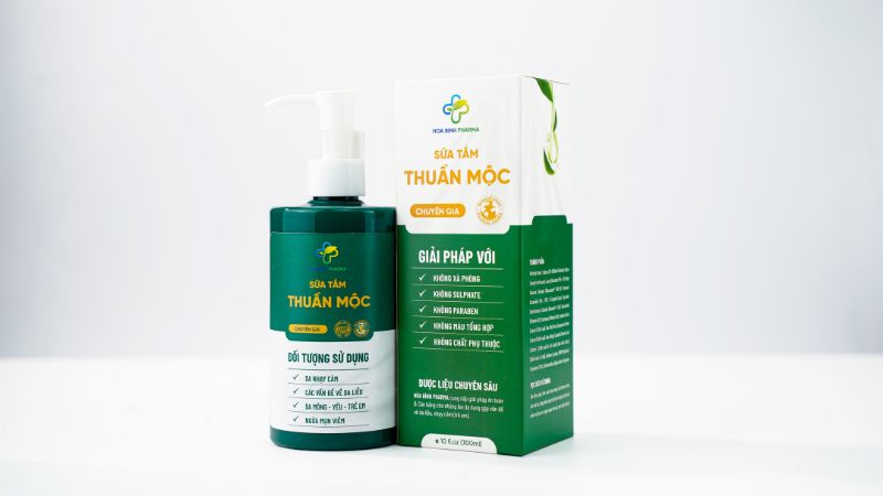 Sữa tắm Thuần Mộc là giải pháp toàn diện để làm sạch cơ thể một cách nhẹ nhàng, giảm mụn lưng