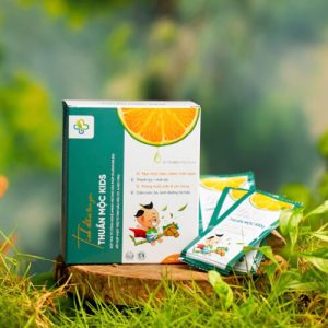Tinh dầu tắm gội Thuần Mộc Kids